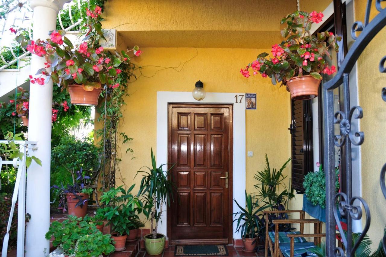 Apartments Villa Zara لوفغان المظهر الخارجي الصورة