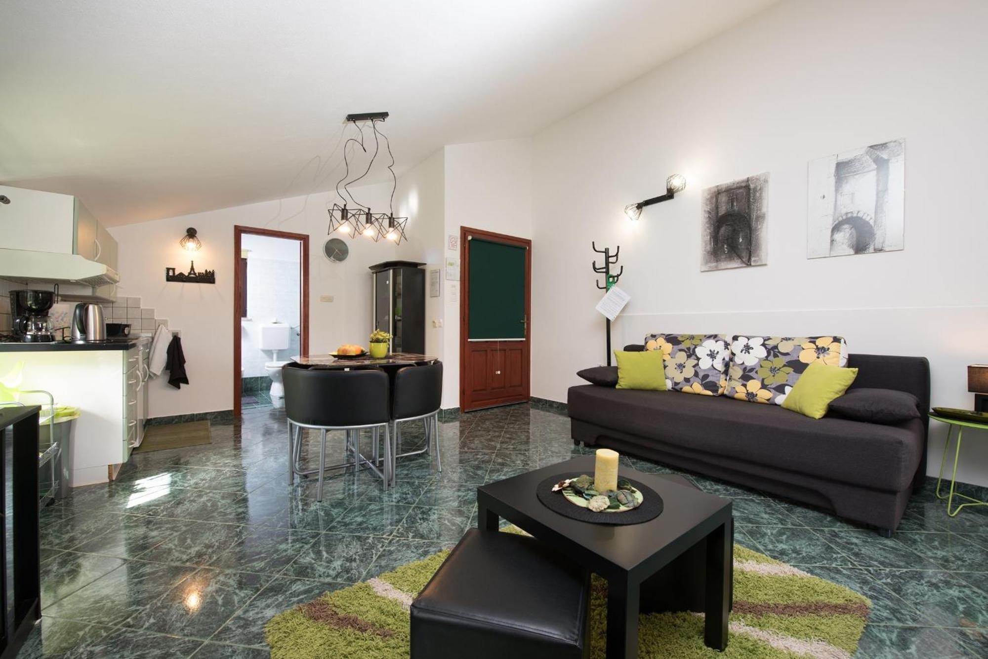 Apartments Villa Zara لوفغان المظهر الخارجي الصورة