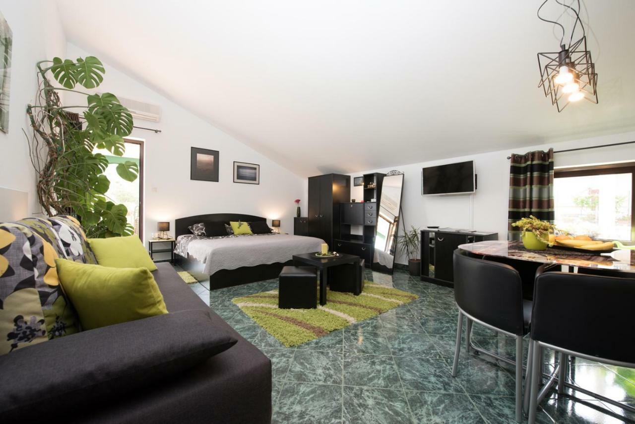 Apartments Villa Zara لوفغان المظهر الخارجي الصورة