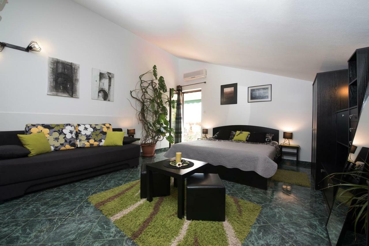 Apartments Villa Zara لوفغان المظهر الخارجي الصورة